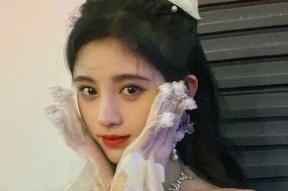 娱乐圈吃瓜鞠婧祎,娱乐圈的瓜田，她如何成为焦点？